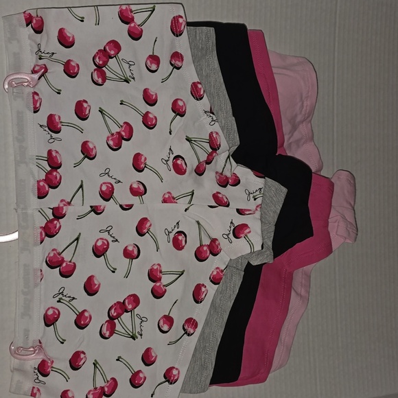 Juicy Couture 5 Pack of panties - Picture 3 of 6